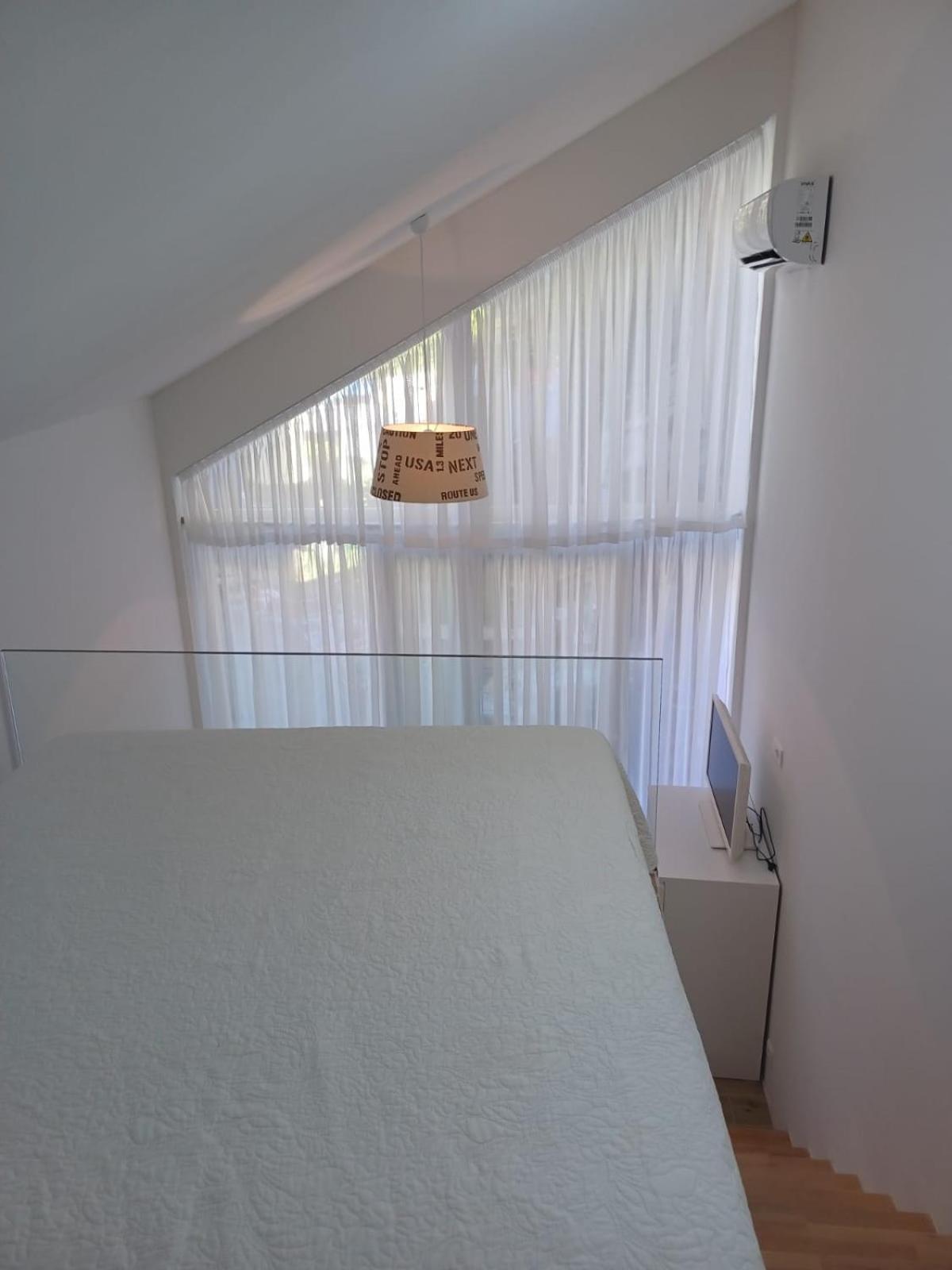 Zil - Studio Apartment City Center زغرب المظهر الخارجي الصورة